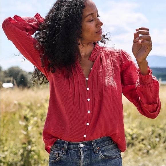 Faherty Blouse Willa Top - Carmine Warm Orange Pleated Peasant Sz S EUC - Picture 2 of 10